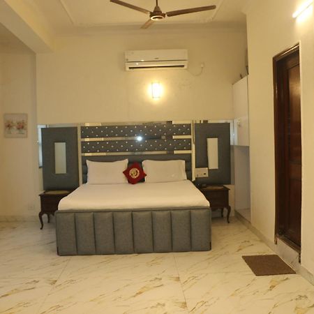 Swisston Palace Delhi  Ngoại thất bức ảnh