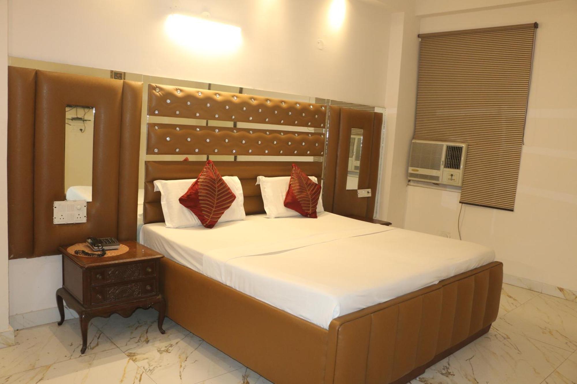 Swisston Palace Delhi  Ngoại thất bức ảnh