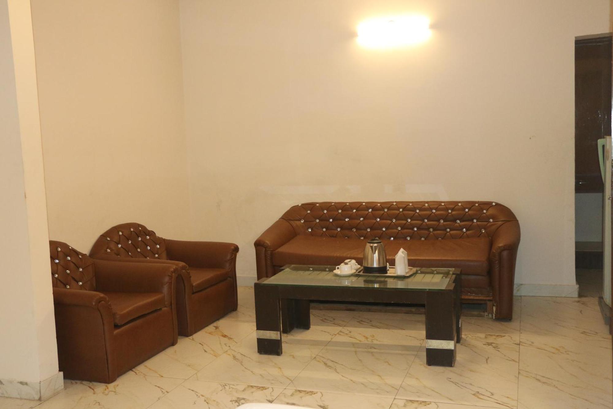 Swisston Palace Delhi  Ngoại thất bức ảnh